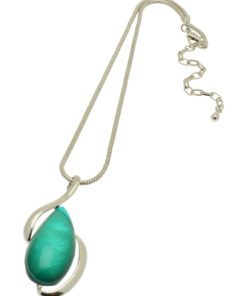 Emerald Green Pendant Necklace 2