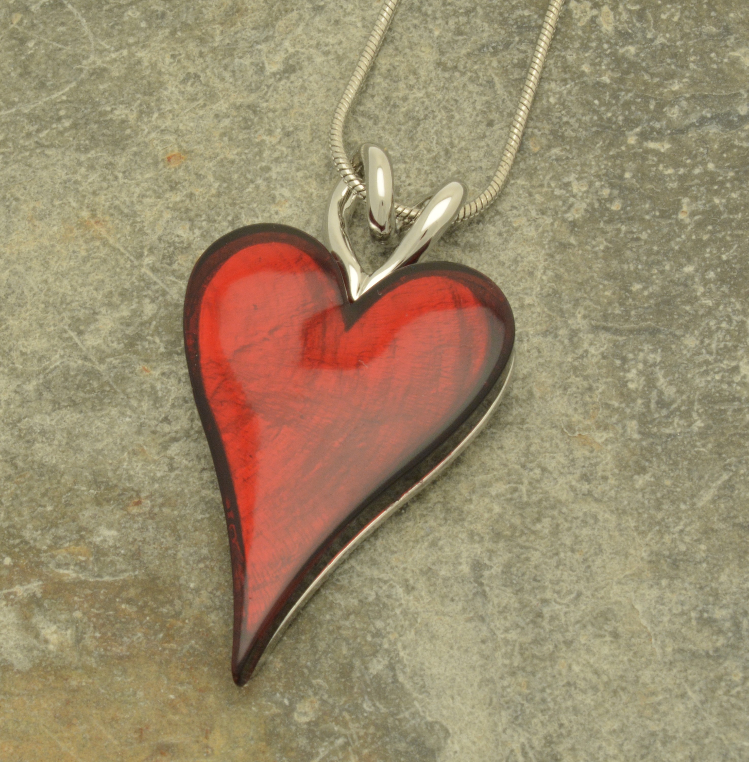 Dark Red Heart Necklace – Glitterarti